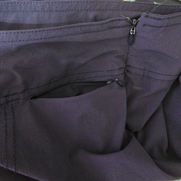 GreenTea Navy Mini SKORT SIZE SMALL SIDE ZIP POCKETS DRAW STRING WAIST - Picture 8 of 9